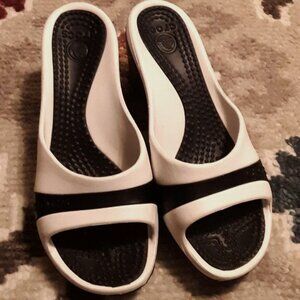 Croc Sassari Wedge Heel Sandals Womens  Black White Open Toe Comfort Summer